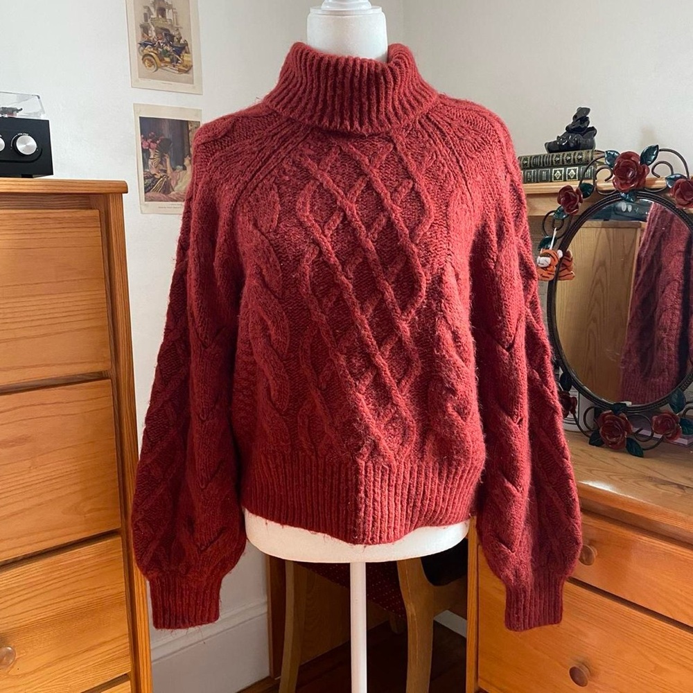 Abercrombie And Fitch Cable Knit Orange Red Puff Sleeve Turtle Cowl Neck Sweater
